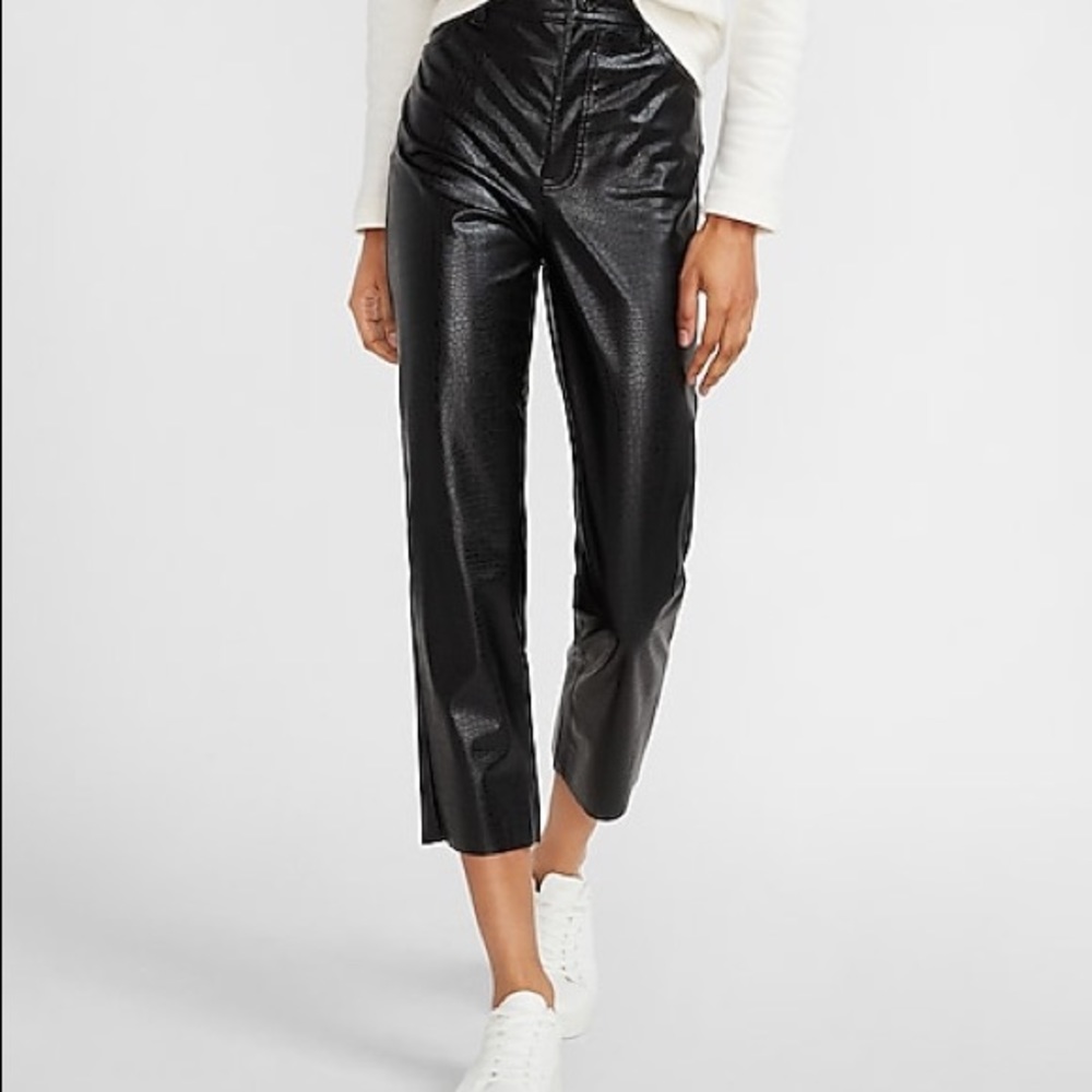 Super High Waisted Croc Embossed Faux Leather Cropped Straight Pan